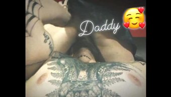लैटिना Milf को बड़े काले लंड से उसकी चूत खाई जाती है।